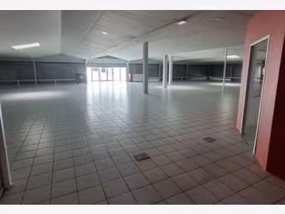 À louer – Local d'activités de 600 m² à Fagnières 