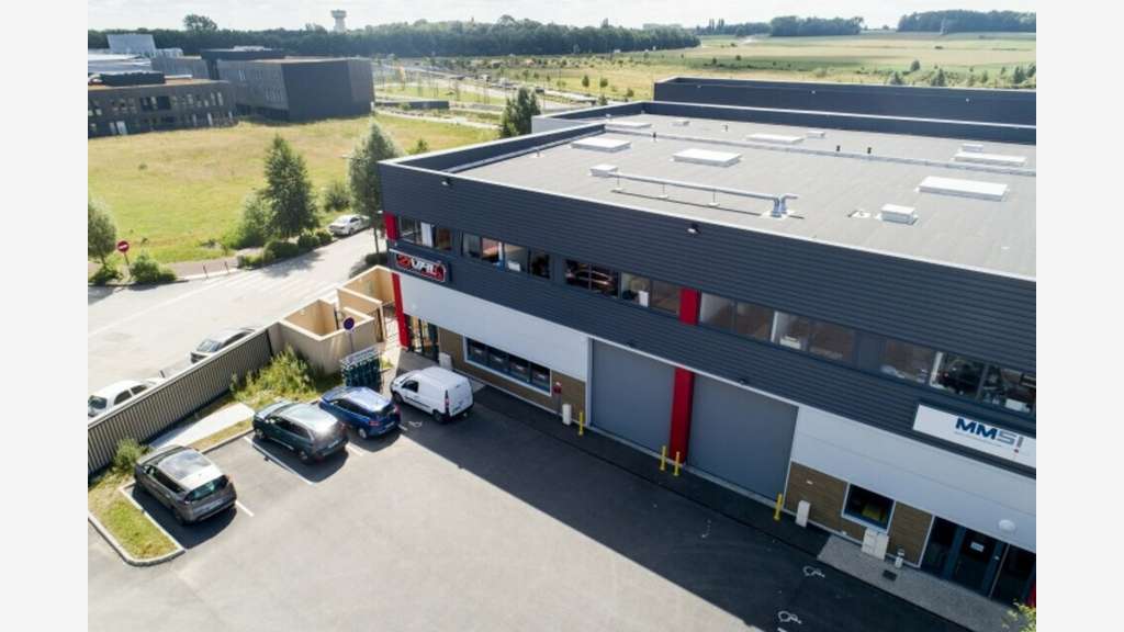 À louer – locaux d'activités non divisibles de 250