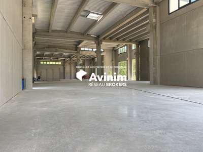 Location Locaux d'activités - Entrepôts à Fayence