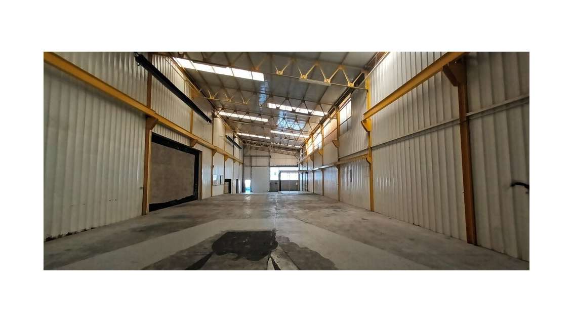 À vendre local d'activités de 426m² à Fécamp 