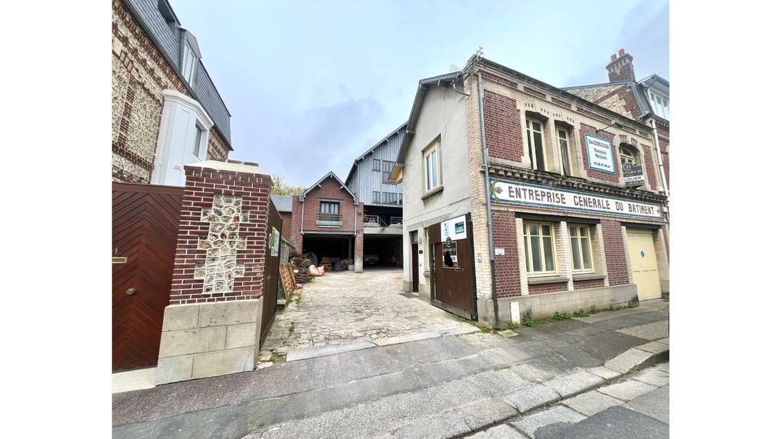 Local d'activité 659m² à louer Fécamp 