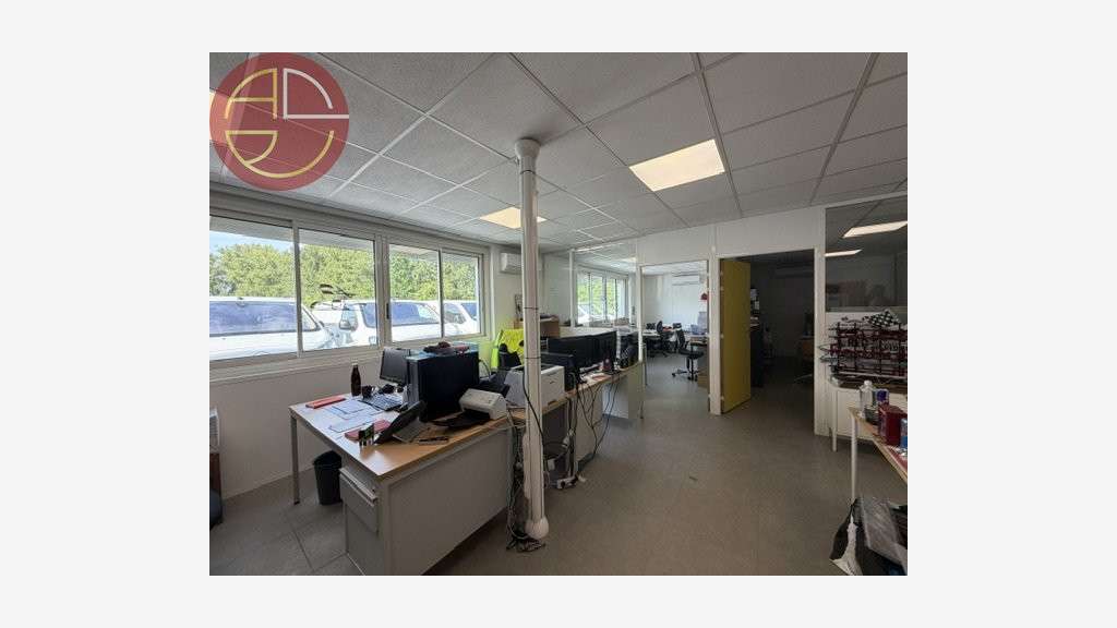 A louer entrepôt 1000m² à Fenouillet RN20