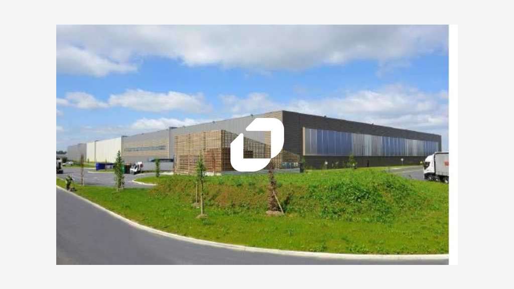 A louer Local d'activité 6000m² Ferrieres