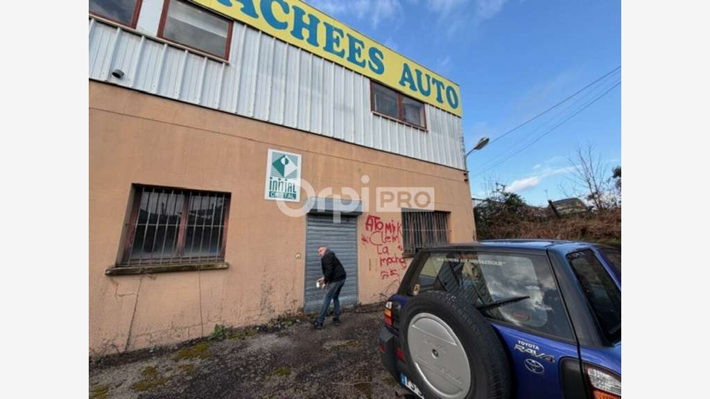 A louer local idéalement situé proche A20 Feytiat 