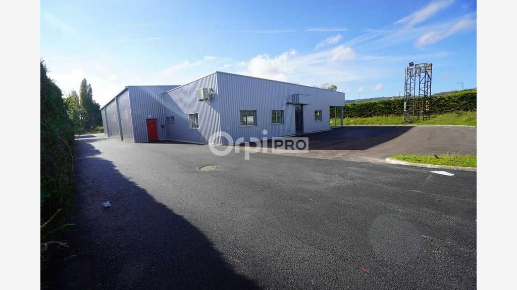 A louer local d'activité de 675m² à Dijon Sud