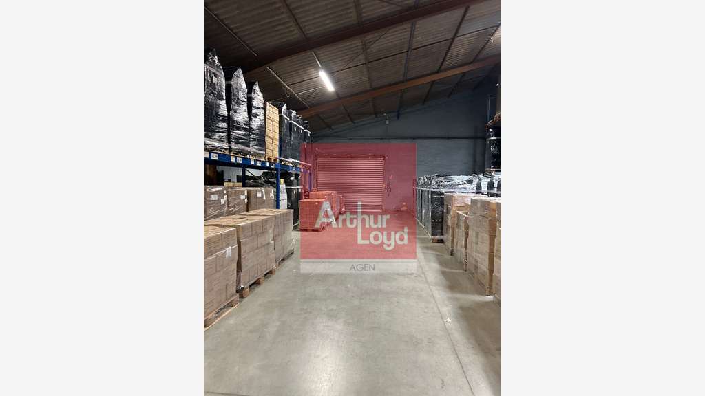 Local d'activité/entrepôt à louer 4850m² Fleurance