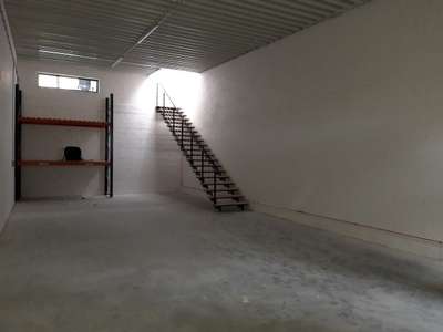 Local activité 186m² à louer à Fleurieu-sur-Saône