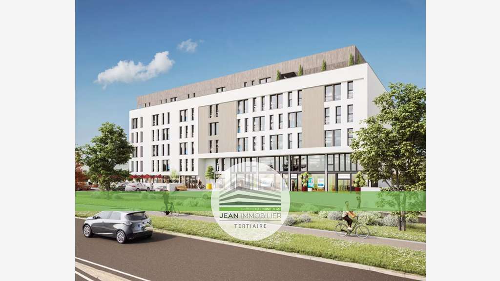 A louer commerce 125m² belle visibilité à Fleury