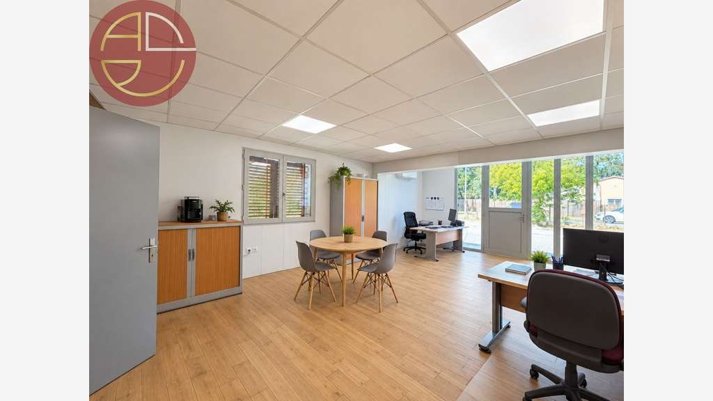 A louer Entrepôt de 480 m² à Fonsorbes. Ce local d