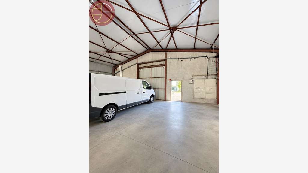 A louer Entrepôt de 480 m² à Fonsorbes. Ce local d
