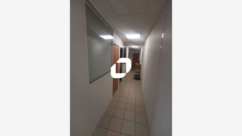 A louer Local d'activité 32m² Fontenay sous bois