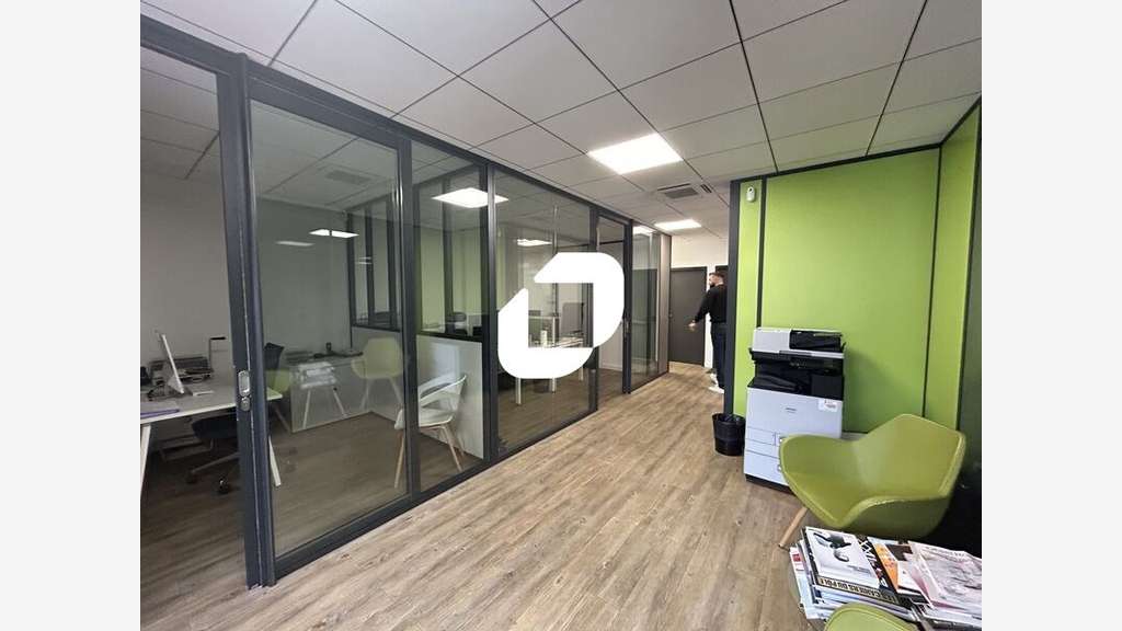 A louer Local d'activité 518m² Fontenay sous bois