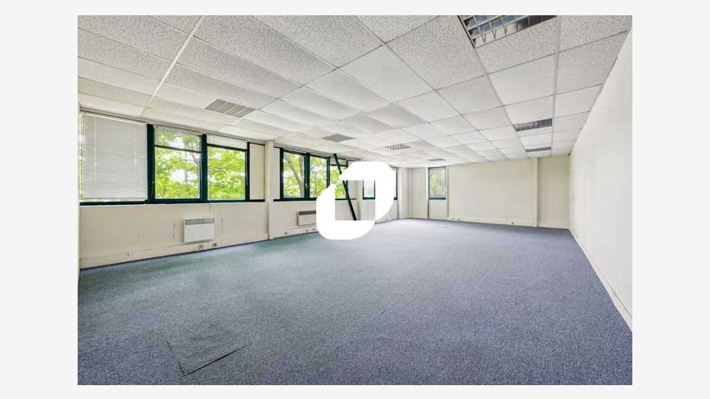 A louer Local d'activité 1115m² Fresnes
