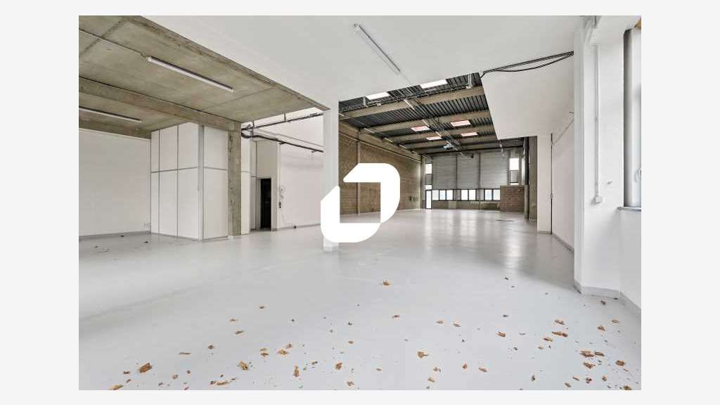 A louer Local d'activité 2426m² Fresnes