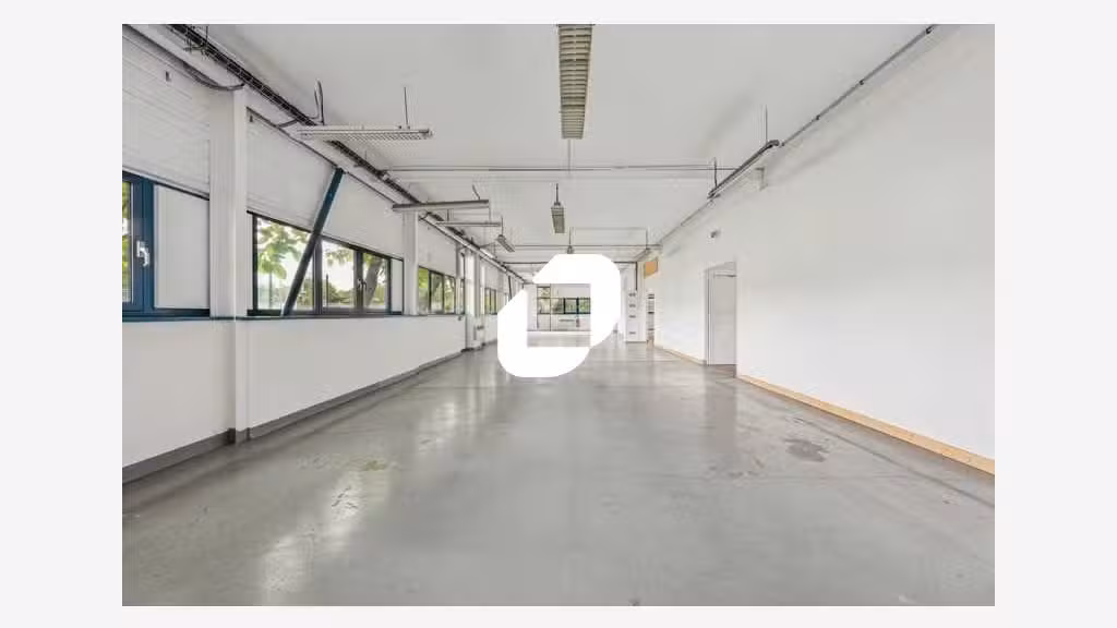 A louer Local d'activité 1115m² Fresnes