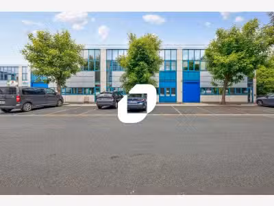 A louer Local d'activité 1115m² Fresnes