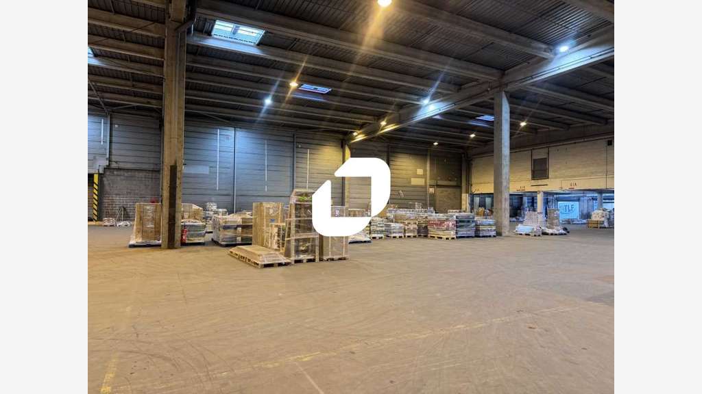 A louer Local d'activité 5378m² Fretin