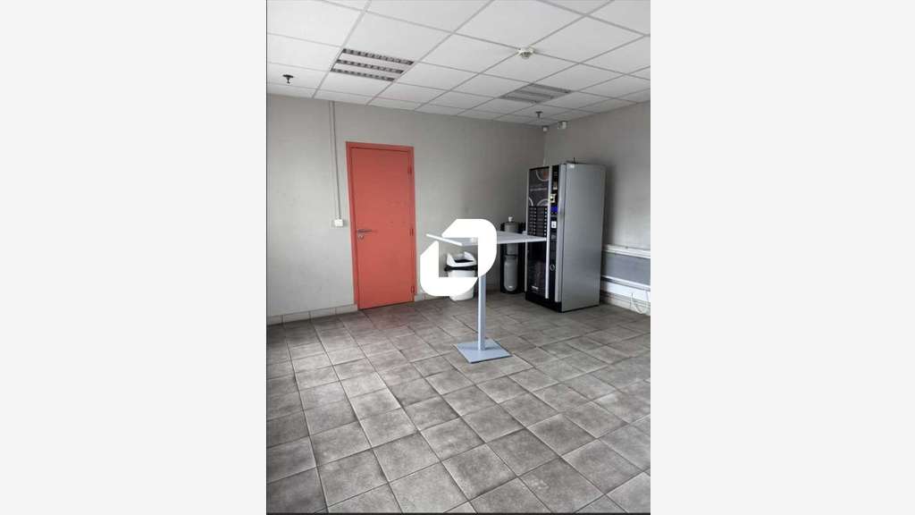 A louer Local d'activité 5378m² Fretin