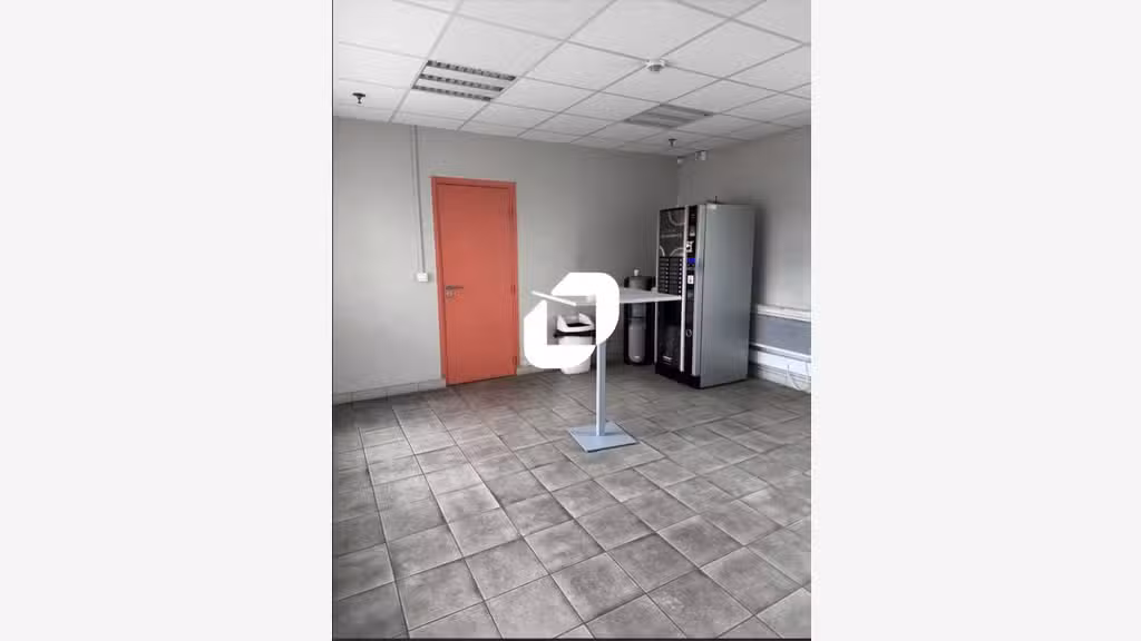 A louer Local d'activité 5378m² Fretin
