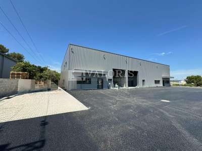 Location Locaux d'activités - Entrepôts à Gardanne