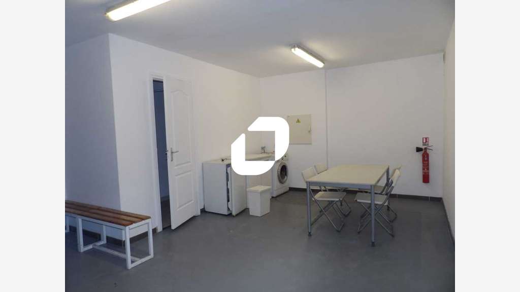 A louer Local d'activité 467m² Gargenville