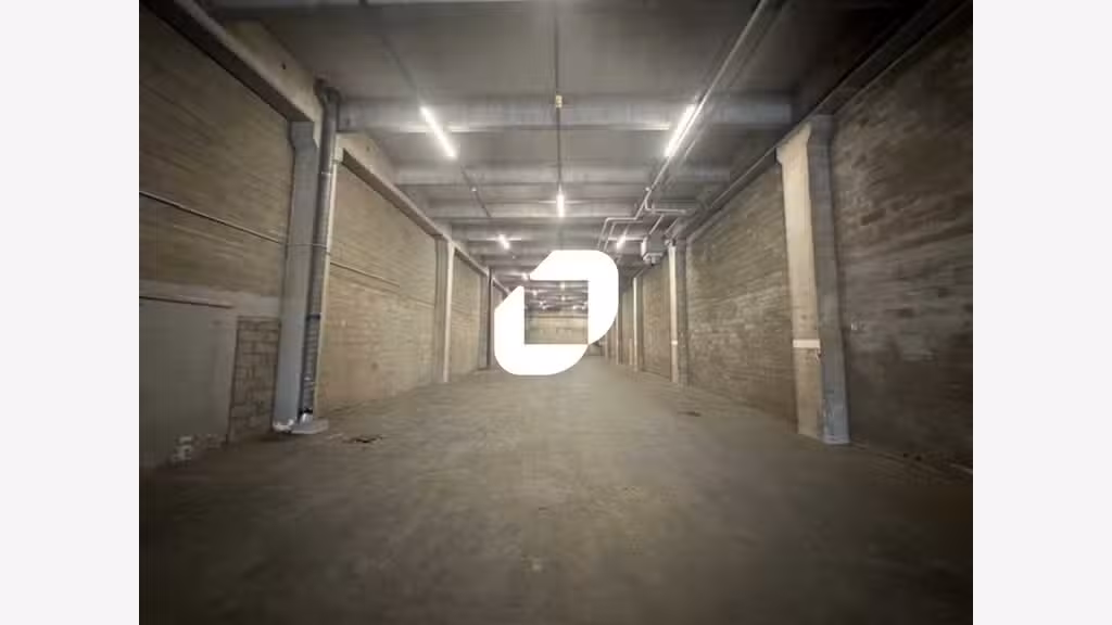 A louer Local d'activité 750m² Garges les gonesse