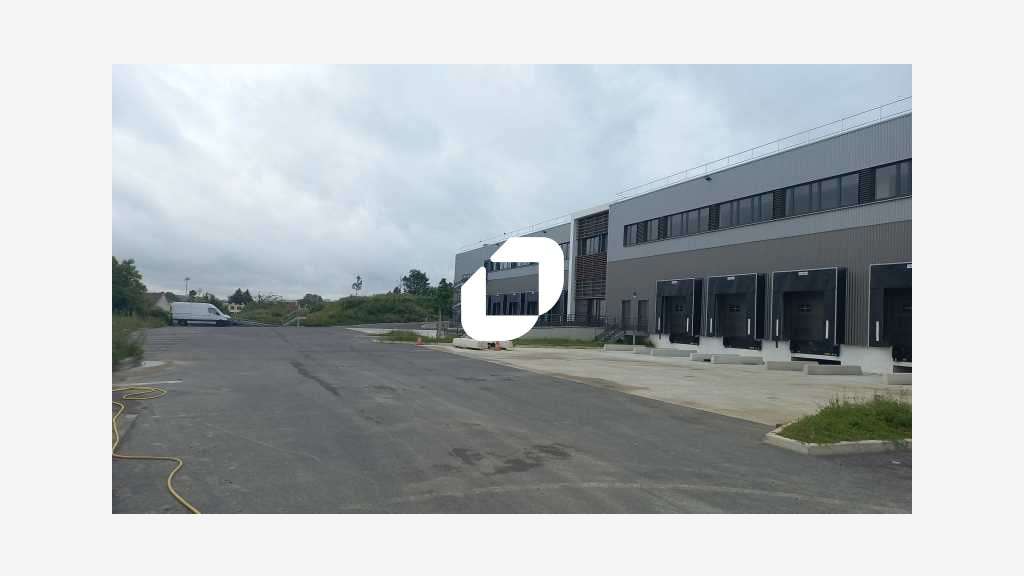  vous propose à la location un immeuble cl