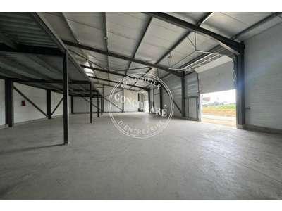 Location Locaux d'activités - Entrepôts à Garidech