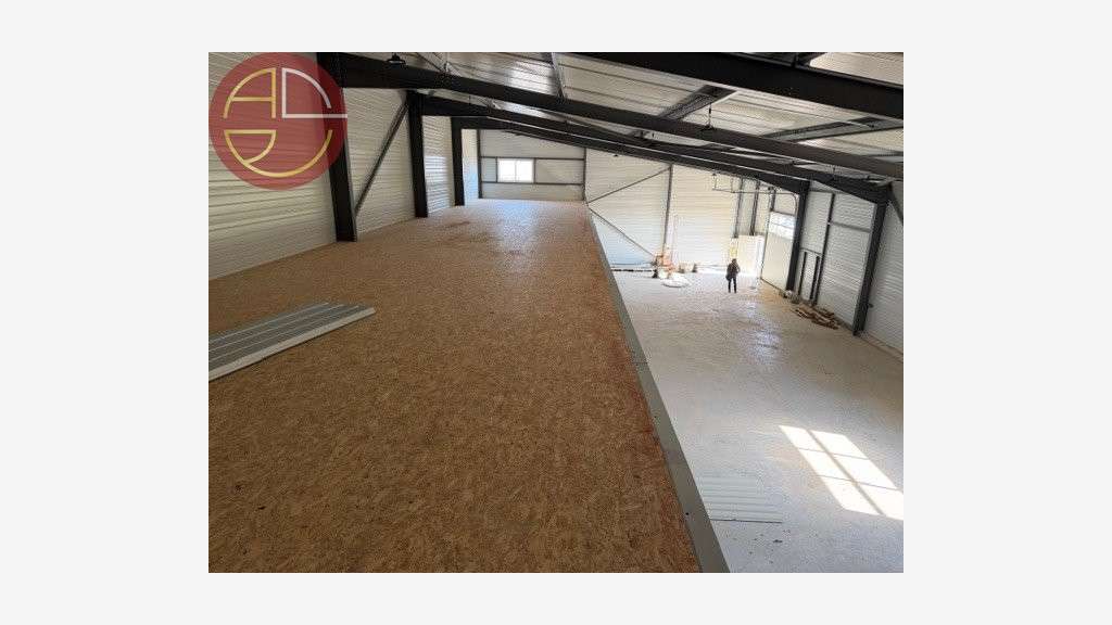 Entrepôt à louer 610m² à Garidech proche A68 