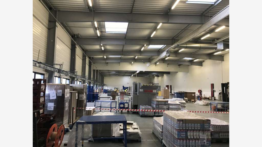 À louer locaux industriels  5069 m² à Gauchy 