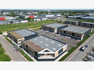 Loue cellules d'activité 400 à 1600m² Gellainville
