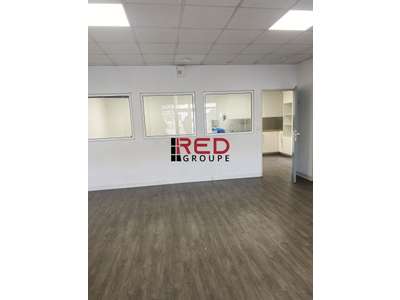 Location Locaux commerciaux - Boutiques à Gémenos