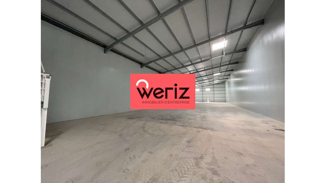 Location locaux neufs 1015m² ZI des Paluds