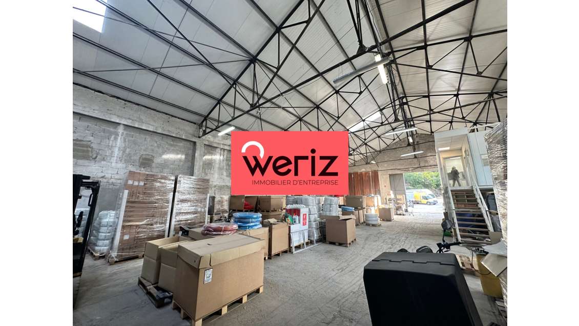 Location local de stockage 1200m² à Gémenos