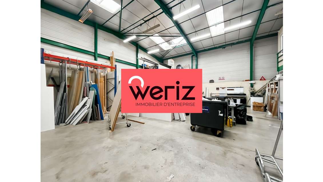 A louer local d'activité 45m² à Aubagne accès PL