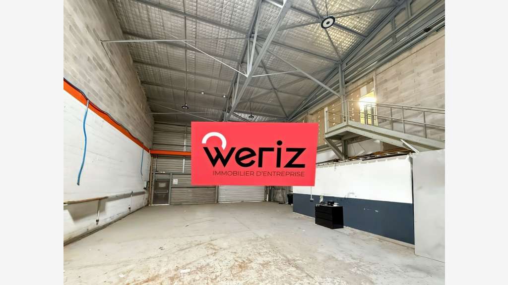 Location local d'activité 1200m² à Gémenos