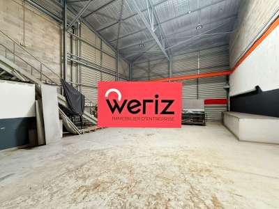 Location local d'activité 1200m² à Gémenos
