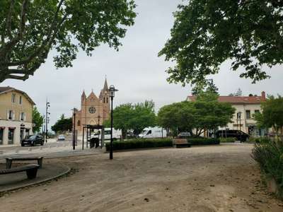 Location Locaux commerciaux - Boutiques à Genas