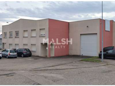 Location Locaux d'activités - Entrepôts à Genas