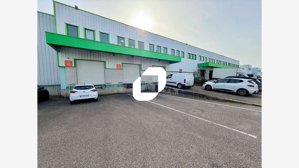 A louer Local d'activité 2208m² Genas