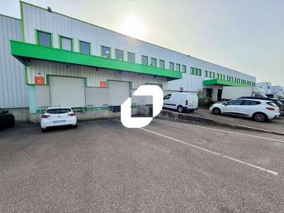 A louer Local d'activité 2208m² Genas