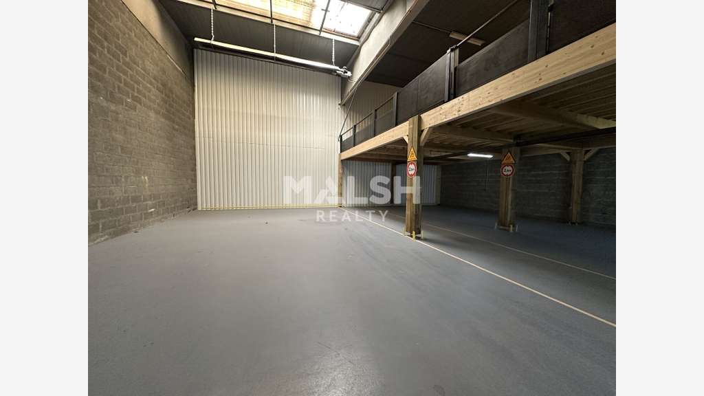 Local d'activités à louer 423m² à Genay proche A46