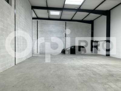 Local d'activité de 378m² à louer à Genay Actiparc