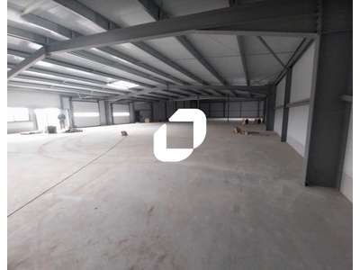 Location Locaux d'activités - Entrepôts à Générac