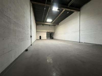 À louer local d'activités 493m² à Gennevilliers