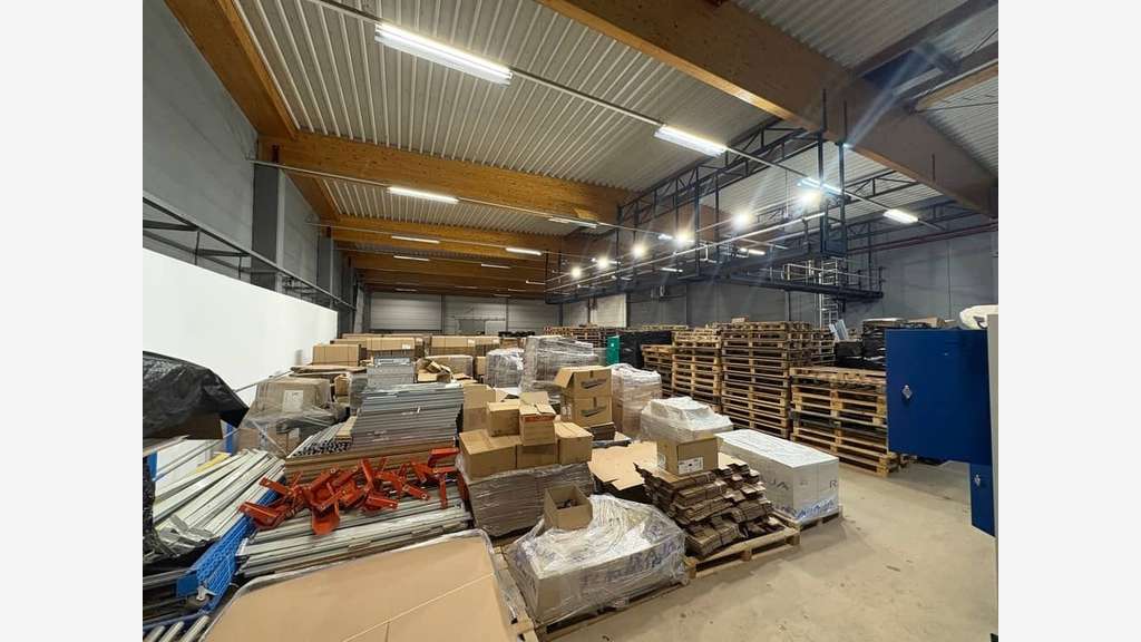 À louer entrepôt 700m² à Gennevilliers