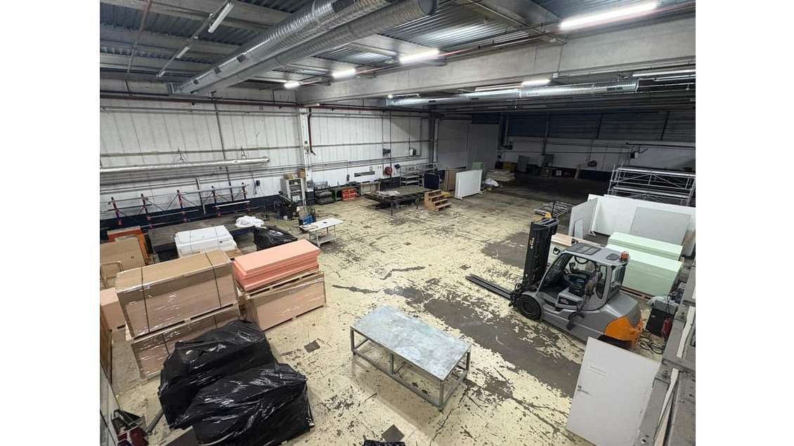 À louer entrepôt 700m² à Gennevilliers  