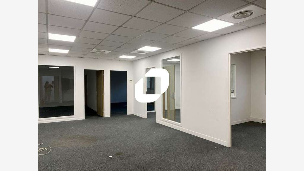 A louer Local d'activité 539m² Gennevilliers