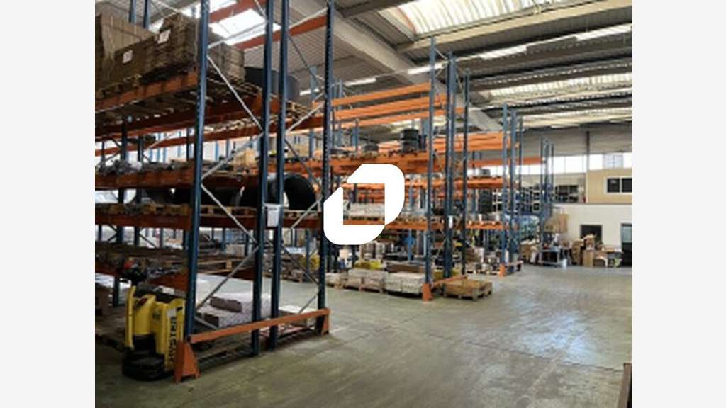 A louer Local d'activité 949m² Gennevilliers