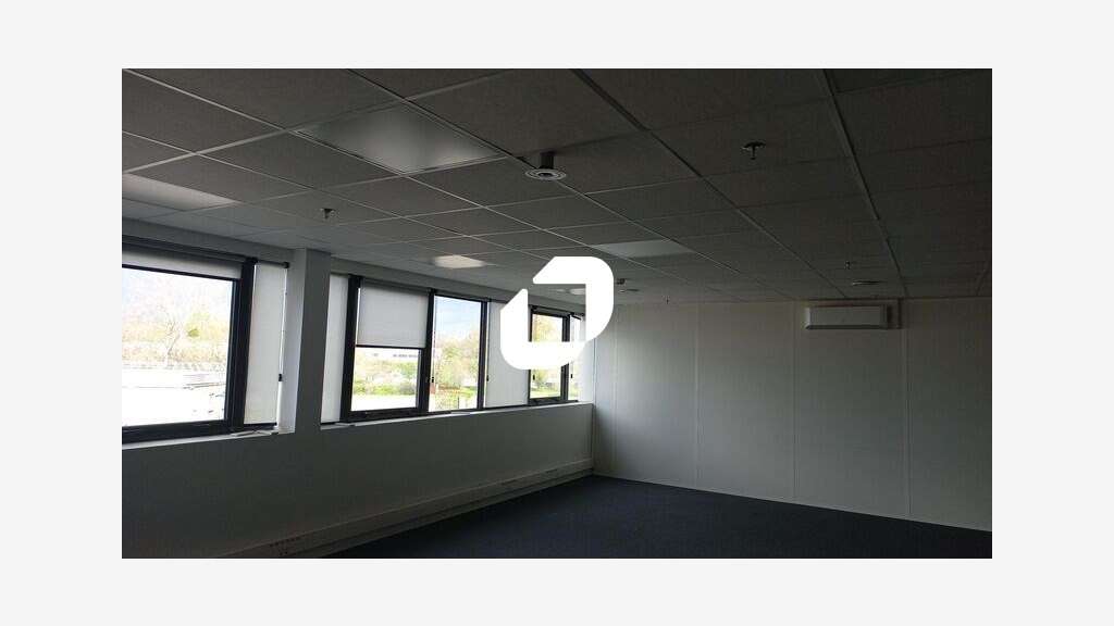 A louer Local d'activité 5439m² Gennevilliers
